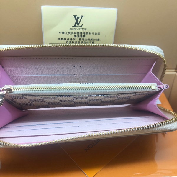 LVコピーウォレット側面デザイン